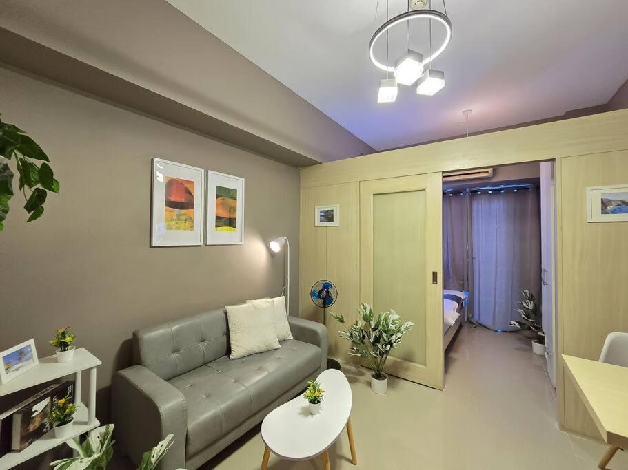 1br Condotel W Balcony Sm Light Residences #lt10 Apartment Manila