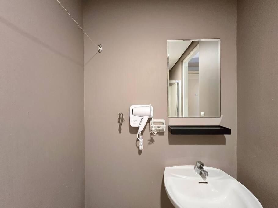 1br Condotel W Balcony Sm Light Residences #lt10 *