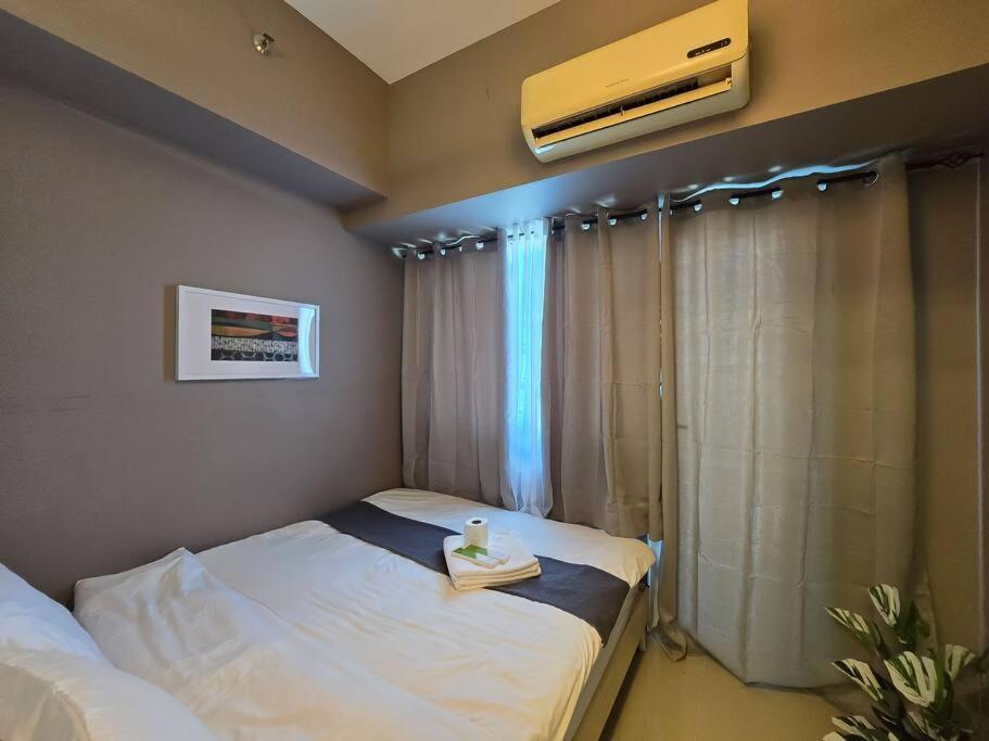 1br Condotel W Balcony Sm Light Residences #lt10 Apartment Manila